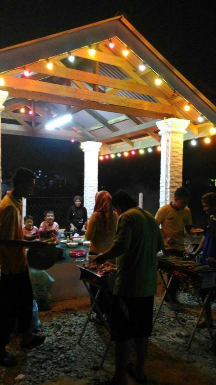 D'Pantai Homestay Kuala Sg. Baru Malacca Exteriör bild