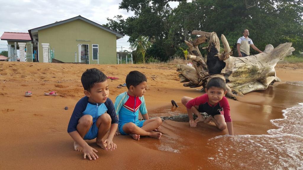 D'Pantai Homestay Kuala Sg. Baru Malacca Exteriör bild